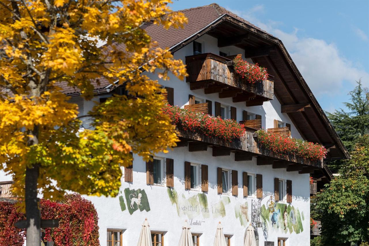 Landhotel Gasthof Zum Loewen Rodengo Exteriör bild